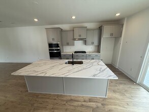15386 Oasis Sun Wy in Midlothian, VA - Building Photo - Building Photo
