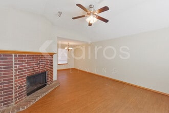 1129 NE 8th St in Moore, OK - Building Photo - Building Photo