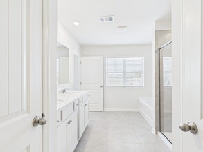 2565 Poppy Ct in Buford, GA - Building Photo - Building Photo