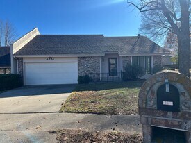 4751 S Boone Ct in Springfield, MO - Building Photo