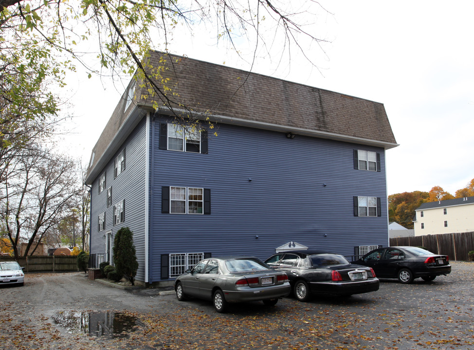 47 Prospect St in Woburn, MA - Building Photo