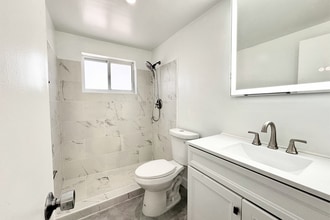 4900 NW 10th Avenue in Fort Lauderdale, FL - Building Photo - Building Photo
