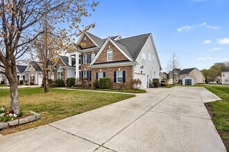 1103 Pitchkettle Farm Ln in Suffolk, VA - Building Photo - Building Photo