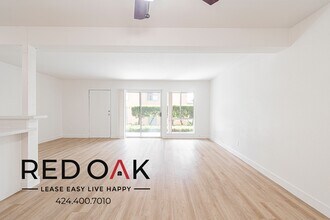 855 S Citrus Ave in Azusa, CA - Building Photo - Building Photo