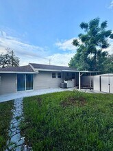 2416 Golfview St in Lakeland, FL - Building Photo - Building Photo