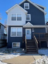 147 N Menard Ave in Chicago, IL - Building Photo