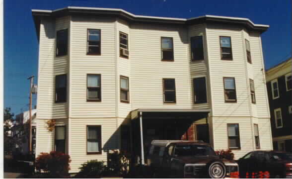 168 Walnut St in Watertown, MA - Building Photo