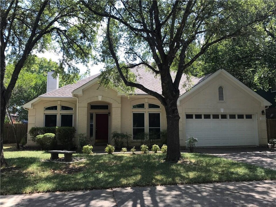 6428 Ruxton Ln in Austin, TX - Building Photo