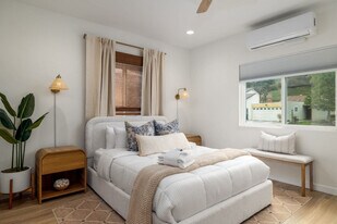 4646 Robbins St in San Diego, CA - Building Photo