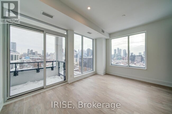 115 Denison Ave in Toronto, ON - Building Photo - Building Photo