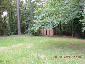 102 Epworth Dr in Jacksonville, NC - Building Photo - Building Photo