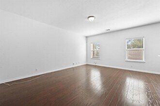 11248 Lost Maples Trail in Austin, TX - Building Photo - Building Photo
