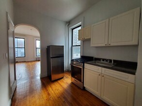 171 E 88th St in New York, NY - Building Photo - Building Photo
