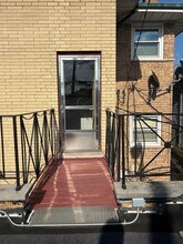 6401 W 52nd St in Chicago, IL - Building Photo - Building Photo