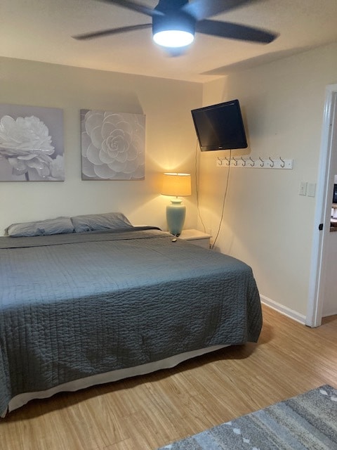 property at 807 W Trinity Ave