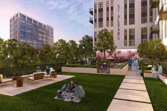 600 St Albans Dr in Raleigh, NC - Building Photo - Building Photo