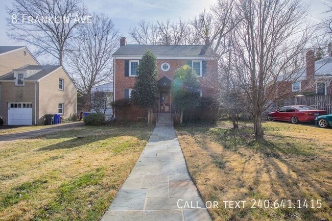 property at 8 Franklin Ave