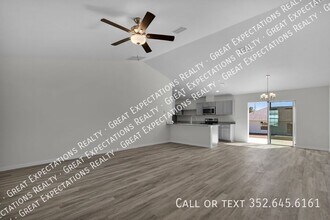 678 Walkertown Dr in Dunnellon, FL - Building Photo - Building Photo