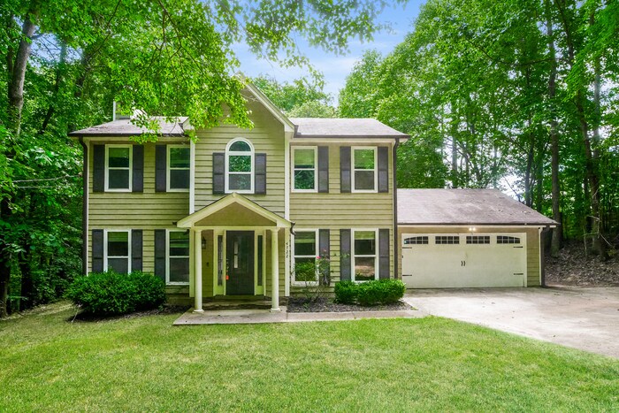 4722 Yeager Rd in Douglasville, GA - Building Photo