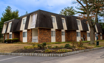 The Courtyards Apartments