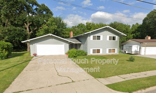 property at 801 Oak St