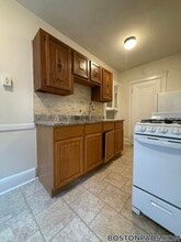 53 Fellsway W in Medford, MA - Foto de edificio - Building Photo