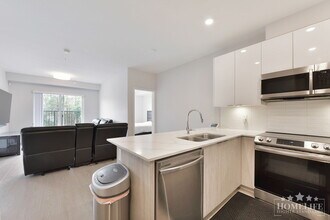 5486-199A 199a St in Langley, BC - Building Photo - Building Photo