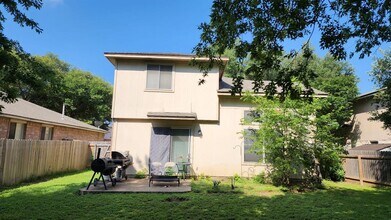 1807 Wallin Loop in Round Rock, TX - Building Photo - Building Photo