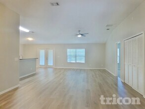 15180 Bareback Dr in Jacksonville, FL - Foto de edificio - Building Photo