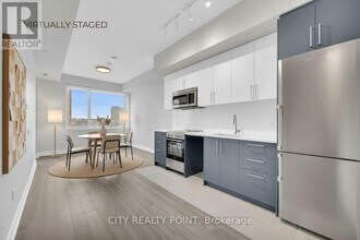 664 Spadina Ave. in Toronto, ON - Building Photo - Building Photo