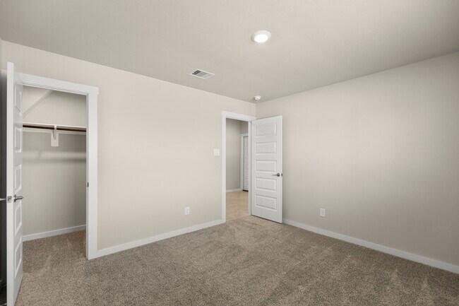 property at 3915 Sparkman Ln