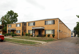 Clarks Apartments in Huntington, WV - Building Photo