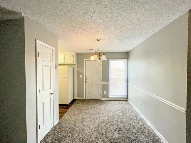 4419 Torrance Dr NW, Unit Unit - Vacant