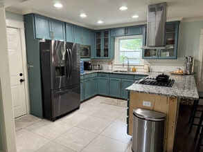 Room in Duplex on Eastridge Rd SW in Atlanta, GA - Building Photo - Building Photo