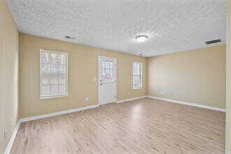 3100 Bonnes Dr in Stonecrest, GA - Building Photo - Building Photo