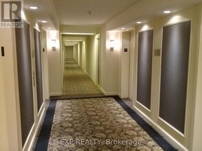 1 Greystone Walk Dr in Toronto, ON - Building Photo - Building Photo