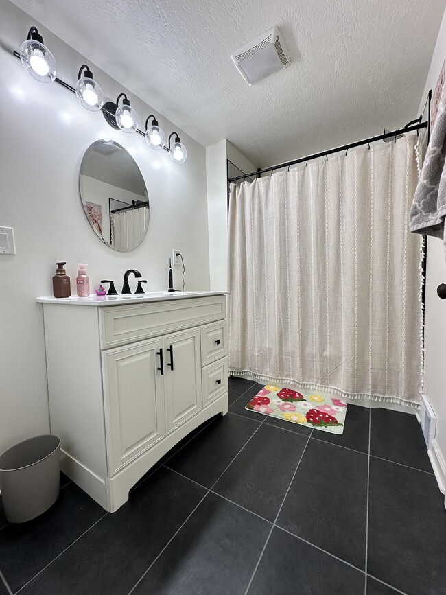 property at 537 S Water St