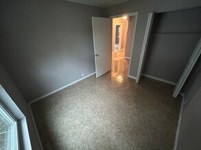 1369 18th St in Sarasota, FL - Building Photo - Building Photo