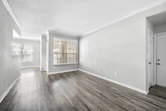 14402 Kuykendahl Rd in Houston, TX - Building Photo - Building Photo