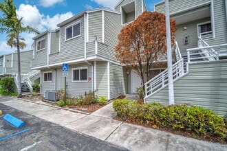 2020 NE 163rd St in North Miami Beach, FL - Building Photo - Building Photo