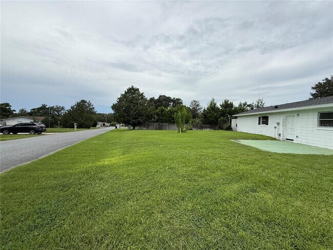 18 Emerald Way in Ocala, FL - Building Photo - Building Photo