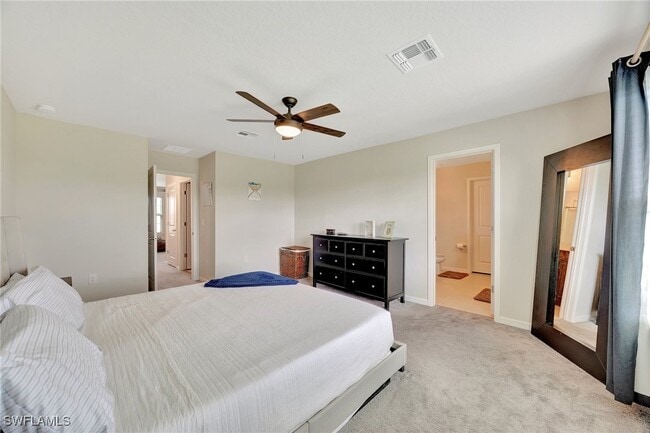 9031 Royal River Cir in Parrish, FL - Foto de edificio - Building Photo