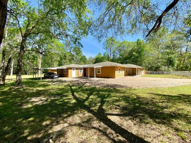 property at 10451 N Essex Dr