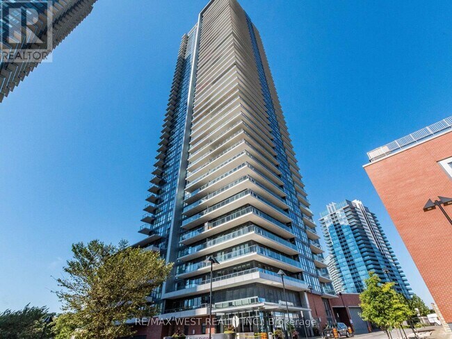 property at 10 Park Lawn Rd
