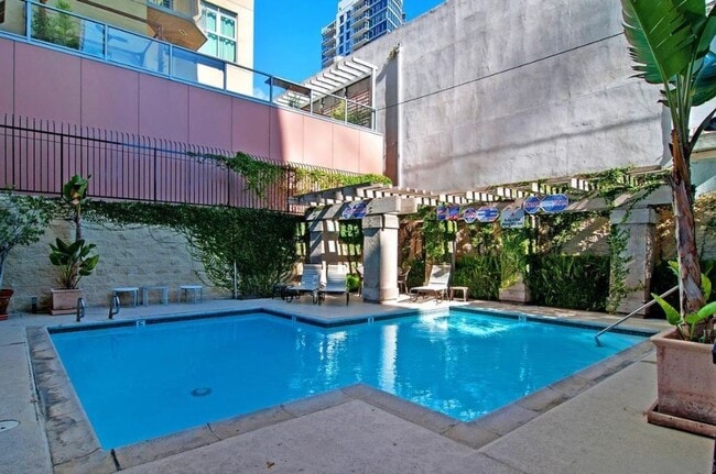 1333 Eighth Ave in San Diego, CA - Building Photo - Building Photo