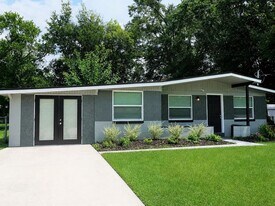 417 Gano Ave in Orange Park, FL - Building Photo