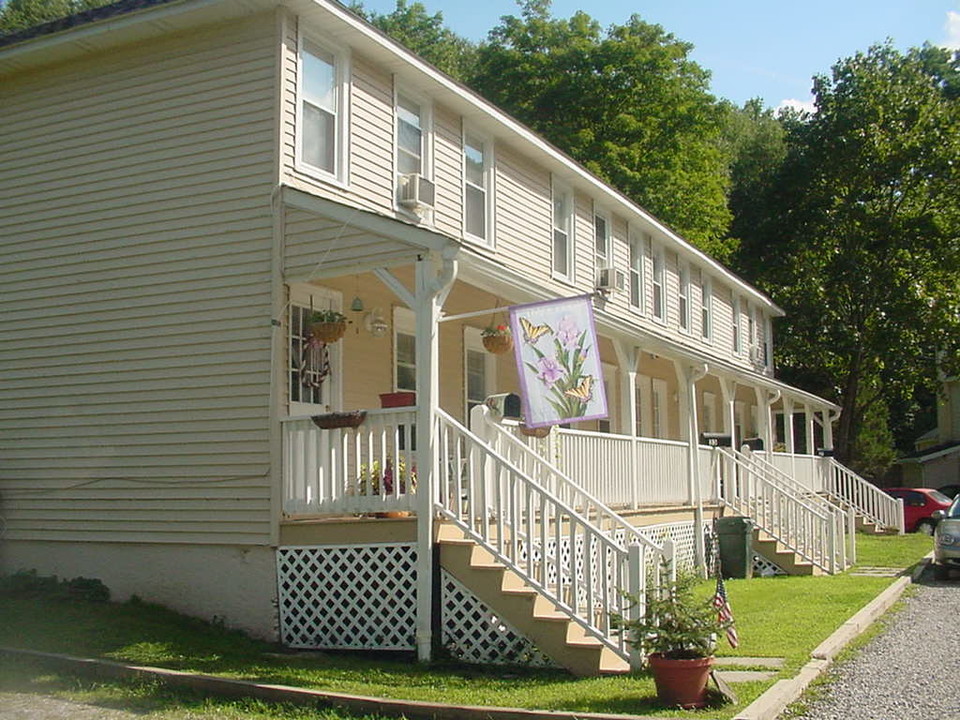 Arch Residences in High Bridge, NJ - Building Photo