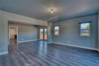 127 S Townsend Ave in Los Angeles, CA - Building Photo - Building Photo