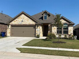 10805 Blaze St in Aubrey, TX - Building Photo