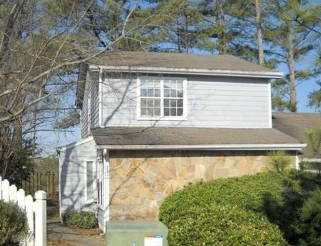 property at 5691 Waterford Ct